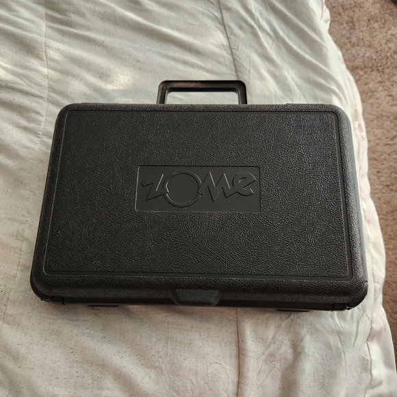 Zometool Construction Kit with Colorful Rods - Picture 7 of 8